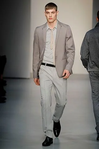 Look 28